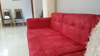 Modern London Decor Guest Apartments Kingston Ямайка